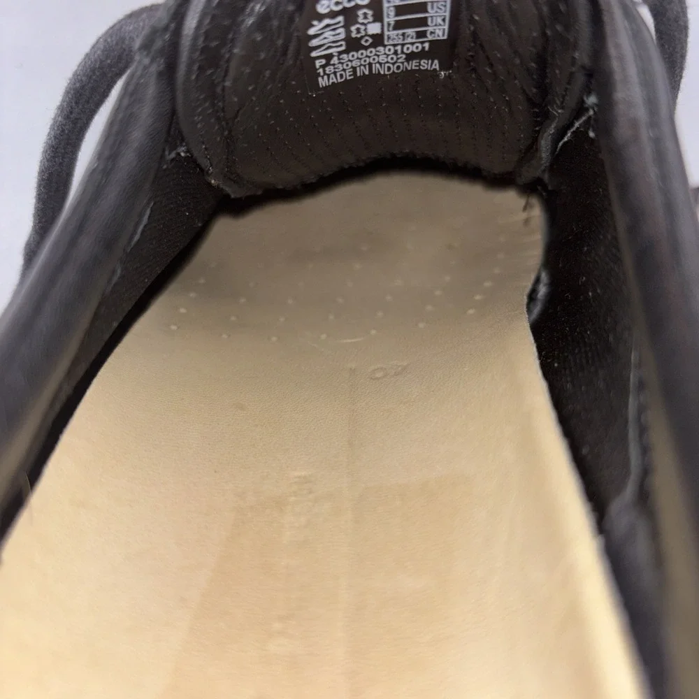 ECCO Soft 7 Black Leather Comfort Walking Sneakers Casual Shoes Womens Size 9 EC